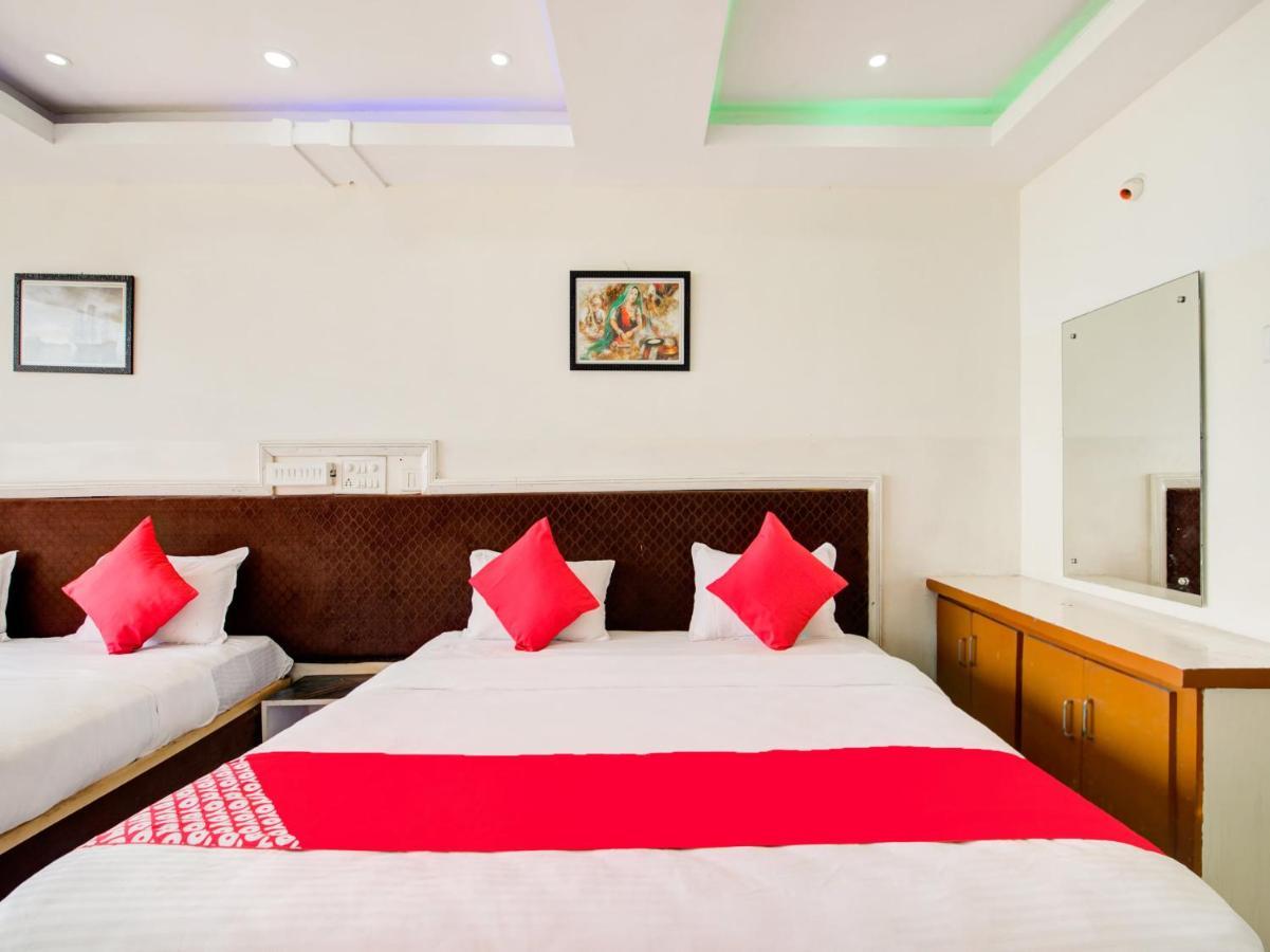 Oyo 69511 Hotel Sea E Pearl Βιζαχαπατνάμ Εξωτερικό φωτογραφία