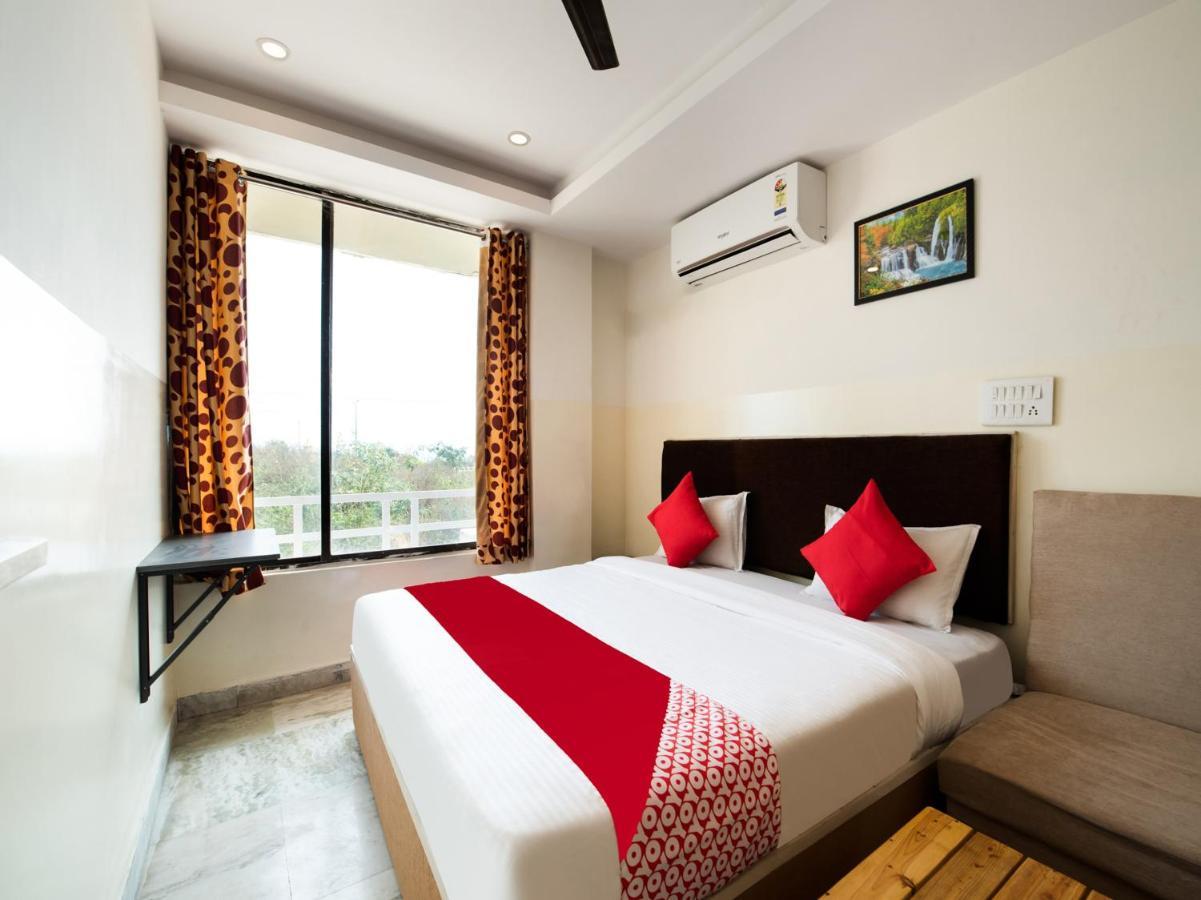 Oyo 69511 Hotel Sea E Pearl Βιζαχαπατνάμ Εξωτερικό φωτογραφία